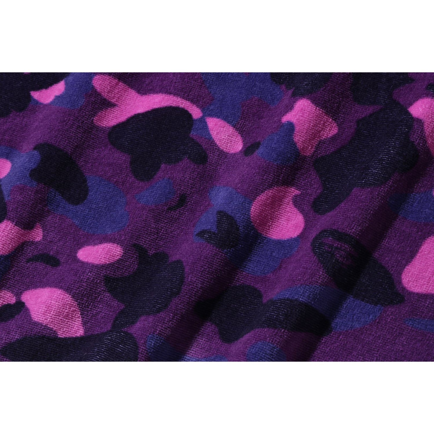 COLOR CAMO BEACH TOWEL