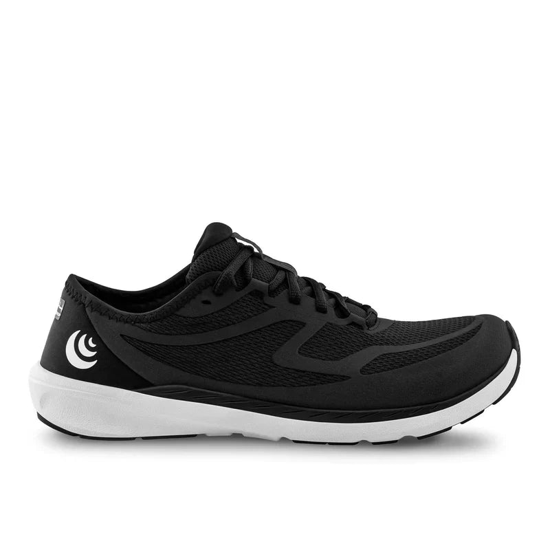 Women's Topo Athletic ST-4, Black/White, 7.5 B Medium